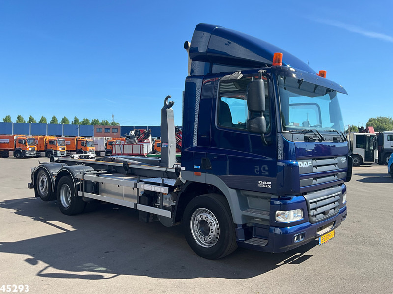 DAF FAN 85 CF 410 VDL 21 Ton haakarmsysteem - Мултилифт с кука камион: снимка 5 DAF FAN 85 CF 410 VDL 21 Ton haakarmsysteem - Мултилифт с кука камион: снимка 5