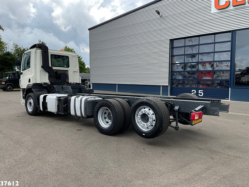 DAF FAN CF 330 Euro 6 Chassis cabine met kraanponton! Just 102.023 km! - Шаси кабина: снимка 5 DAF FAN CF 330 Euro 6 Chassis cabine met kraanponton! Just 102.023 km! - Шаси кабина: снимка 5