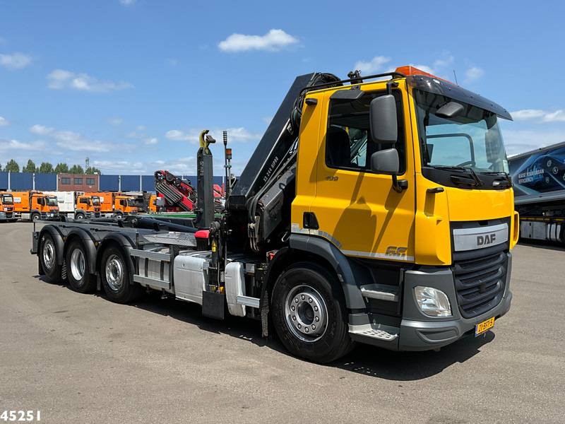 DAF FAQ СF 400 8x2 Euro 6 Hiab 24 Tonmeter laadkraan Just 147.273 km! - Мултилифт с кука камион, Камион с кран: снимка 3 DAF FAQ СF 400 8x2 Euro 6 Hiab 24 Tonmeter laadkraan Just 147.273 km! - Мултилифт с кука камион, Камион с кран: снимка 3