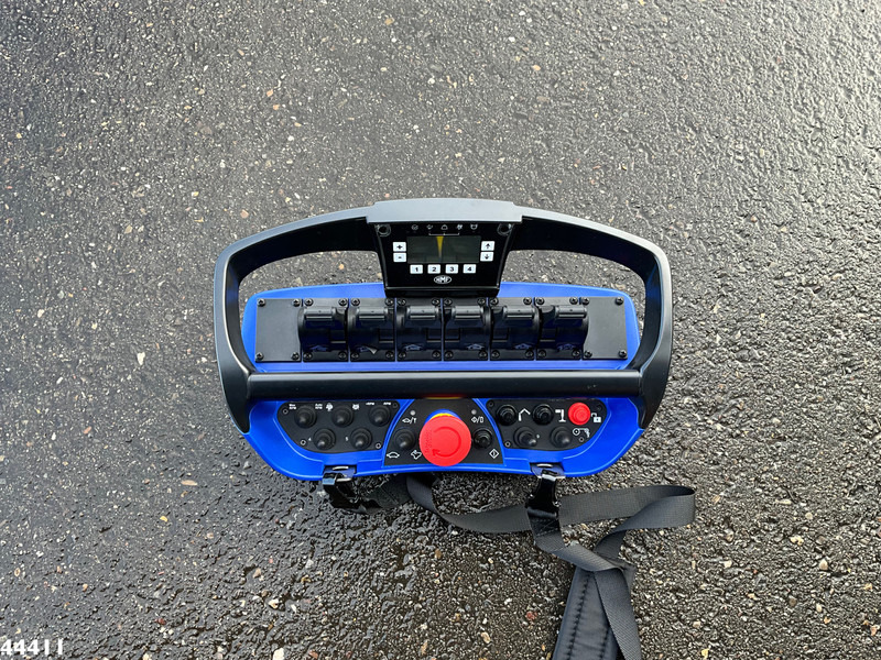 Лизинг на DAF FAQ XD 450 8x2 Euro 6 HMF 28 Tonmeter laadkraan DAF FAQ XD 450 8x2 Euro 6 HMF 28 Tonmeter laadkraan: снимка 13 Лизинг на DAF FAQ XD 450 8x2 Euro 6 HMF 28 Tonmeter laadkraan DAF FAQ XD 450 8x2 Euro 6 HMF 28 Tonmeter laadkraan: снимка 13