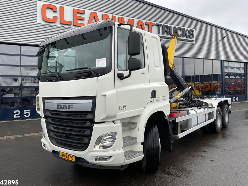 DAF FAS CF 460 Euro 6 Palfinger haakarmsysteem - Мултилифт с кука камион: снимка 1 DAF FAS CF 460 Euro 6 Palfinger haakarmsysteem - Мултилифт с кука камион: снимка 1