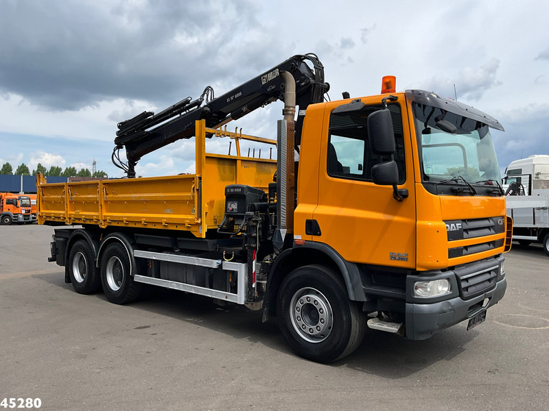 Самосвал камион, Камион с кран DAF FAT 75 CF 340 6x4 Manual Full steel Hiab 16 Tonmeter laadkraan: снимка 6