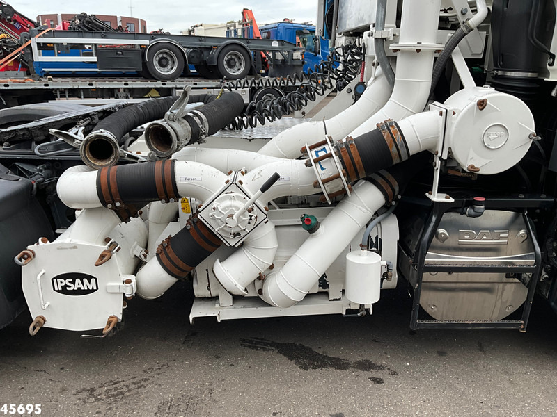 DAF FT 105 XF 460 Just 196.550 km + IPSAM 18m³ Combi oplegger - Каналопочистваща машина: снимка 4 DAF FT 105 XF 460 Just 196.550 km + IPSAM 18m³ Combi oplegger - Каналопочистваща машина: снимка 4