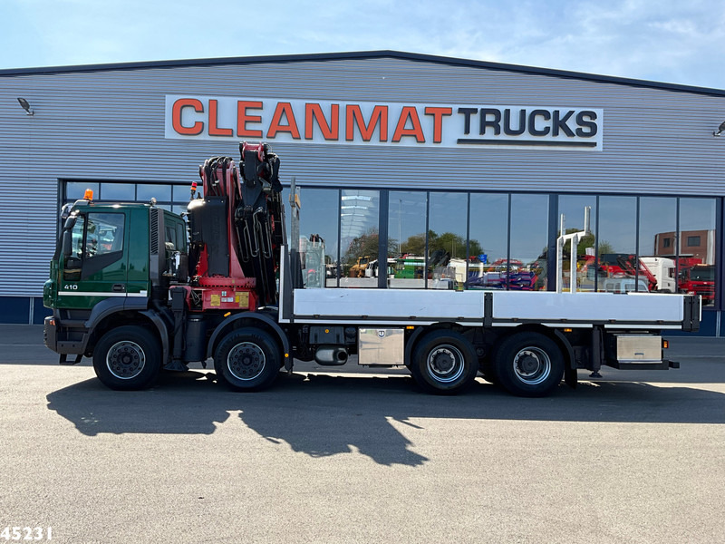 Iveco Trakker AD410T41 Fassi 80 Tonmeter laadkraan + Fly-Jib Just 80.441 Km! - Камион с кран: снимка 3 Iveco Trakker AD410T41 Fassi 80 Tonmeter laadkraan + Fly-Jib Just 80.441 Km! - Камион с кран: снимка 3