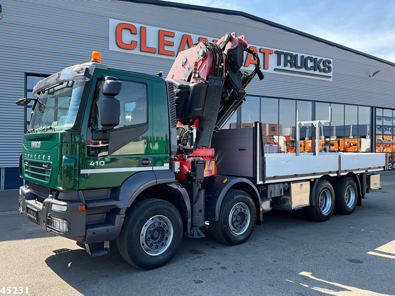 Iveco Trakker AD410T41 Fassi 80 Tonmeter laadkraan + Fly-Jib Just 80.441 Km! - Камион с кран: снимка 2 Iveco Trakker AD410T41 Fassi 80 Tonmeter laadkraan + Fly-Jib Just 80.441 Km! - Камион с кран: снимка 2