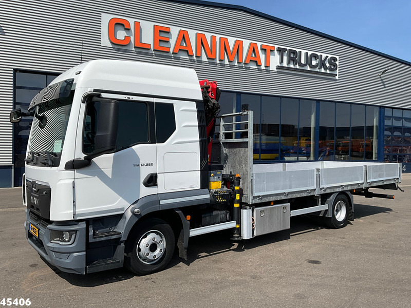 MAN TGL 12.220 Euro 6 Palfinger 11 Tonmeter laadkraan Just 54.870 km! - Камион с кран: снимка 2 MAN TGL 12.220 Euro 6 Palfinger 11 Tonmeter laadkraan Just 54.870 km! - Камион с кран: снимка 2