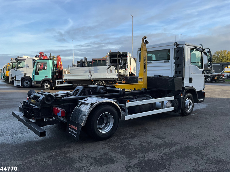 MAN TGL 12.250 Palfinger haakarmsysteem - Мултилифт с кука камион: снимка 5 MAN TGL 12.250 Palfinger haakarmsysteem - Мултилифт с кука камион: снимка 5