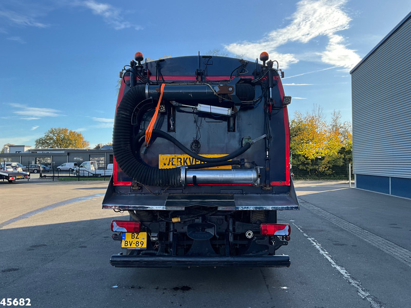 Мотометачна машина MAN TGS 18.320 Manual Gearbox Brock Wegdekreinger links en rechtsvegend!: снимка 8 Мотометачна машина MAN TGS 18.320 Manual Gearbox Brock Wegdekreinger links en rechtsvegend!: снимка 8