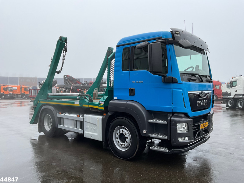 MAN TGS 18.420 Euro 6 Retarder VDL 13 Ton portaalarmsysteem - Мултилифт за контейнери камион: снимка 2 MAN TGS 18.420 Euro 6 Retarder VDL 13 Ton portaalarmsysteem - Мултилифт за контейнери камион: снимка 2