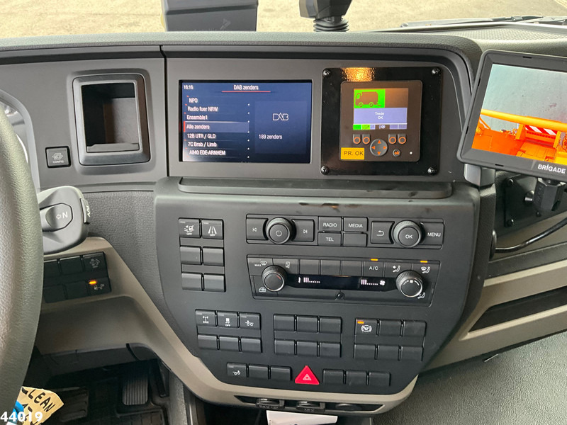 Лизинг на MAN TGS 26.360 VDK 21m³, 2 compartimenten + weighing system MAN TGS 26.360 VDK 21m³, 2 compartimenten + weighing system: снимка 13 Лизинг на MAN TGS 26.360 VDK 21m³, 2 compartimenten + weighing system MAN TGS 26.360 VDK 21m³, 2 compartimenten + weighing system: снимка 13