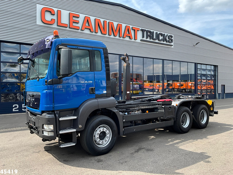 MAN TGS 26.400 6x4 Manual Full Steel Just 327.817 km! - Мултилифт с кука камион: снимка 2 MAN TGS 26.400 6x4 Manual Full Steel Just 327.817 km! - Мултилифт с кука камион: снимка 2