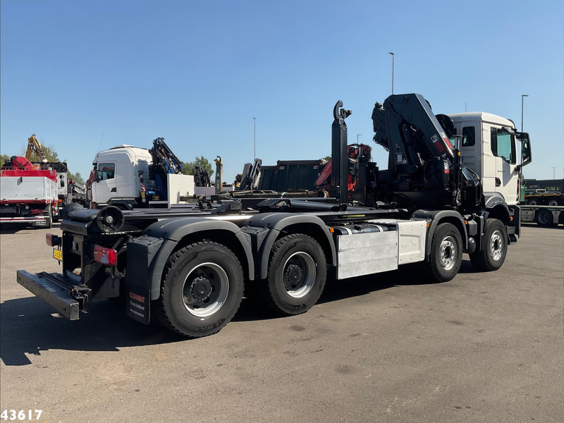 MAN TGS 32.470 8x4 Euro 6 Hiab 22 Tonmeter laadkraan Just 68.765 Km! - Камион с кран: снимка 4 MAN TGS 32.470 8x4 Euro 6 Hiab 22 Tonmeter laadkraan Just 68.765 Km! - Камион с кран: снимка 4