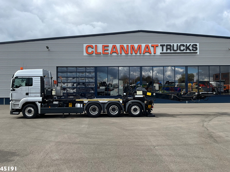 MAN TGS 35.480 Euro 6 8x4 Deuringer Garagetransporter - Контейнеровоз/ Сменна каросерия камион: снимка 3 MAN TGS 35.480 Euro 6 8x4 Deuringer Garagetransporter - Контейнеровоз/ Сменна каросерия камион: снимка 3