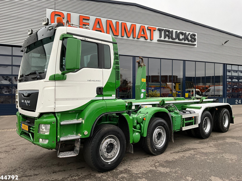 MAN TGS 43.440 8x4 Euro 6 VDL 40 Ton haakarmsysteem - Мултилифт с кука камион: снимка 2 MAN TGS 43.440 8x4 Euro 6 VDL 40 Ton haakarmsysteem - Мултилифт с кука камион: снимка 2