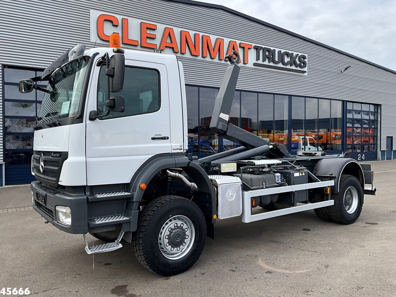 Mercedes-Benz AXOR 1929 4x4 VDL 14 Ton haakarmsysteem Just 208.008 km! - Мултилифт с кука камион: снимка 1 Mercedes-Benz AXOR 1929 4x4 VDL 14 Ton haakarmsysteem Just 208.008 km! - Мултилифт с кука камион: снимка 1