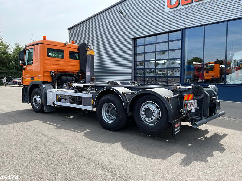 Mercedes-Benz Actros 2541 6x2 VDL 20 Ton haakarmsysteem - Мултилифт с кука камион: снимка 2 Mercedes-Benz Actros 2541 6x2 VDL 20 Ton haakarmsysteem - Мултилифт с кука камион: снимка 2