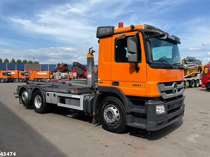 Mercedes-Benz Actros 2541 6x2 VDL 20 Ton haakarmsysteem - Мултилифт с кука камион: снимка 5 Mercedes-Benz Actros 2541 6x2 VDL 20 Ton haakarmsysteem - Мултилифт с кука камион: снимка 5