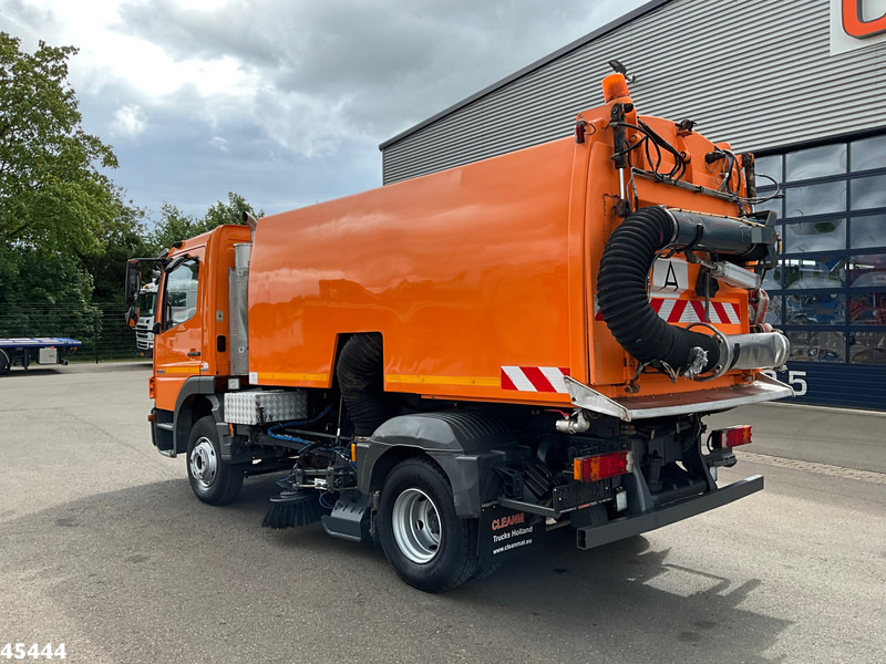 Mercedes-Benz Atego 1018 Brock Left and right sweeper Just 141.848 km! - Мотометачна машина: снимка 2 Mercedes-Benz Atego 1018 Brock Left and right sweeper Just 141.848 km! - Мотометачна машина: снимка 2