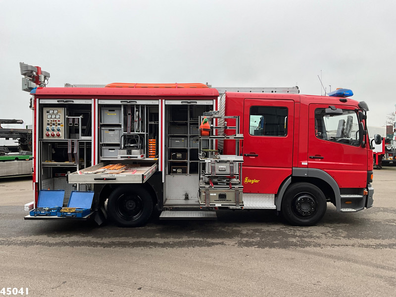 Mercedes-Benz Atego 976.05 Brandweer materiaalwagen Just 26.791 km! - Пожарна кола: снимка 5 Mercedes-Benz Atego 976.05 Brandweer materiaalwagen Just 26.791 km! - Пожарна кола: снимка 5