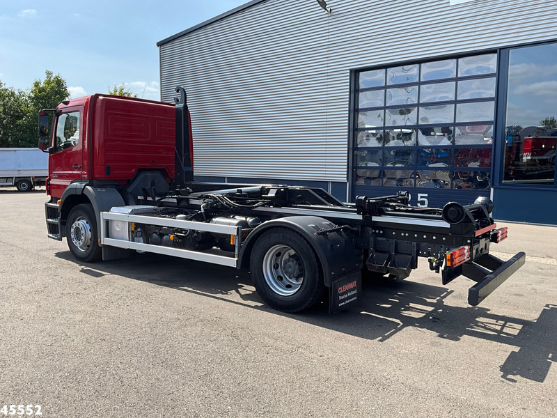 Mercedes-Benz Axor 1824 Euro 5 14 Ton haakarmsysteem - Мултилифт с кука камион: снимка 3 Mercedes-Benz Axor 1824 Euro 5 14 Ton haakarmsysteem - Мултилифт с кука камион: снимка 3