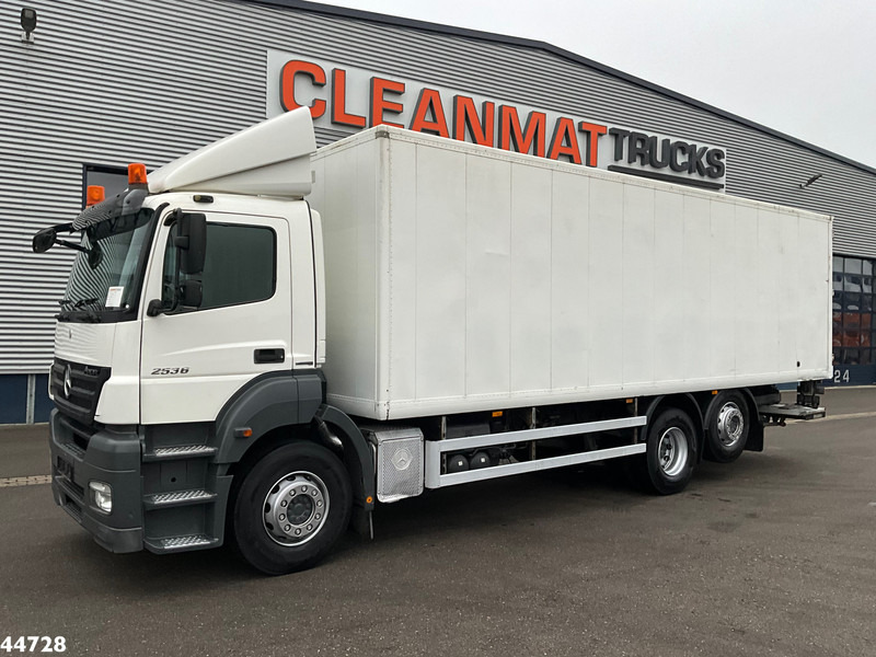 Mercedes-Benz Axor 2636 6x2 Dhollandia laadklep Just 265.901 km! - Камион фургон: снимка 3 Mercedes-Benz Axor 2636 6x2 Dhollandia laadklep Just 265.901 km! - Камион фургон: снимка 3