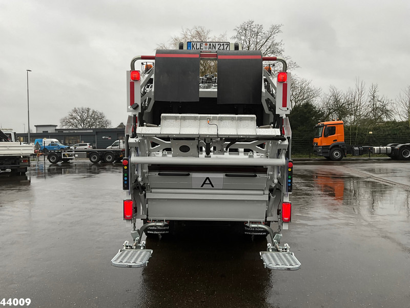 Mitsubishi Canter 9C18 Zoeller 7m³ - Боклукчийска кола: снимка 4 Mitsubishi Canter 9C18 Zoeller 7m³ - Боклукчийска кола: снимка 4