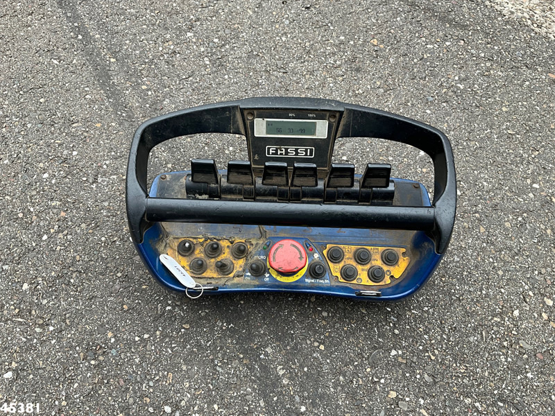 Камион с кран Scania R 560 V8 Fassi 80 Tonmeter laadkraan + Fly-Jib: снимка 15 Камион с кран Scania R 560 V8 Fassi 80 Tonmeter laadkraan + Fly-Jib: снимка 15