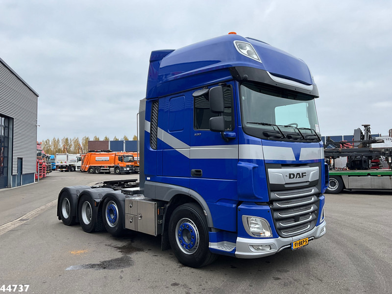 DAF FTM XF 530 8x4 Euro 6 ZF Intarder - Влекач: снимка 4 DAF FTM XF 530 8x4 Euro 6 ZF Intarder - Влекач: снимка 4