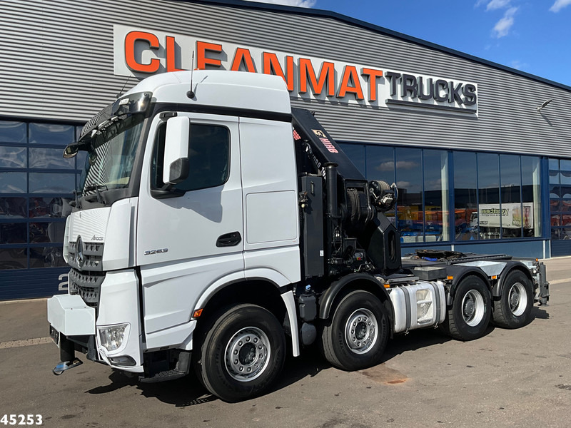 Mercedes-Benz Arocs 3253 8x4 Hiab 105 Tonmeter laadkraan - Влекач: снимка 3 Mercedes-Benz Arocs 3253 8x4 Hiab 105 Tonmeter laadkraan - Влекач: снимка 3