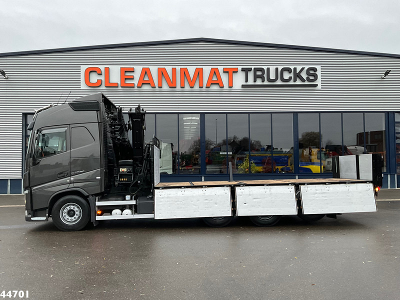 Volvo FH 540 8x4 Euro 6 Hiab 37 Tonmeter laadkraan - Камион с кран: снимка 4 Volvo FH 540 8x4 Euro 6 Hiab 37 Tonmeter laadkraan - Камион с кран: снимка 4