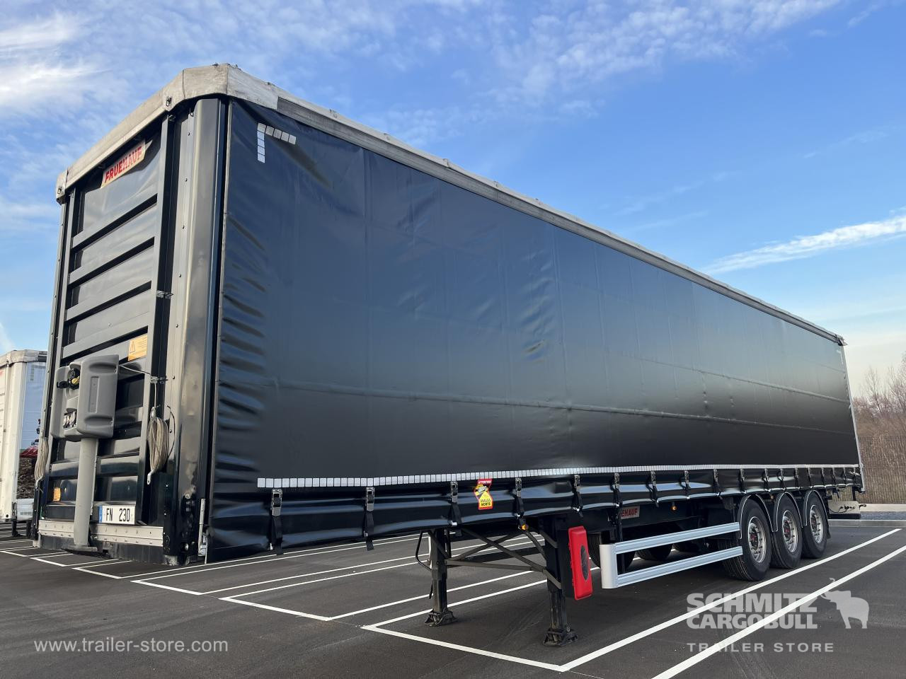 FRUEHAUF Curtainsider Standard - Брезентово полуремарке: снимка 3 FRUEHAUF Curtainsider Standard - Брезентово полуремарке: снимка 3