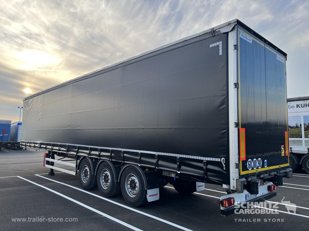 FRUEHAUF Curtainsider Standard - Брезентово полуремарке: снимка 5 FRUEHAUF Curtainsider Standard - Брезентово полуремарке: снимка 5