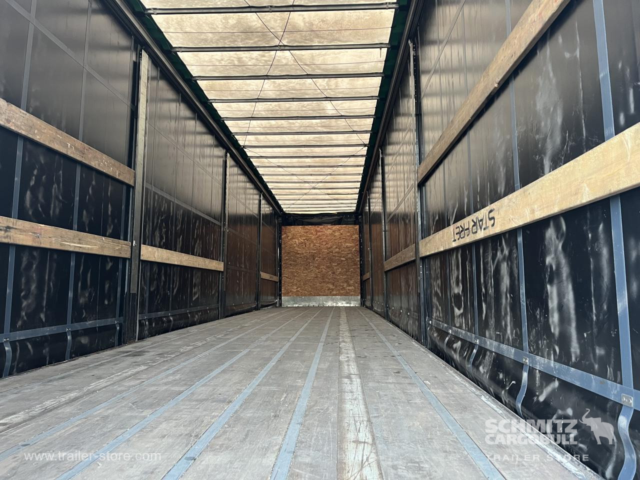 FRUEHAUF Curtainsider Standard - Брезентово полуремарке: снимка 4 FRUEHAUF Curtainsider Standard - Брезентово полуремарке: снимка 4