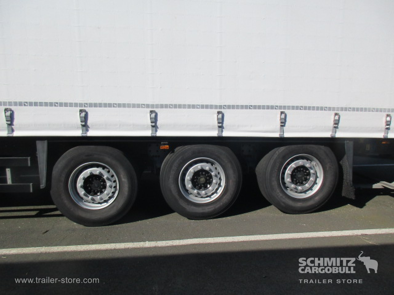 SCHMITZ Curtainsider Standard - Брезентово полуремарке: снимка 3 SCHMITZ Curtainsider Standard - Брезентово полуремарке: снимка 3