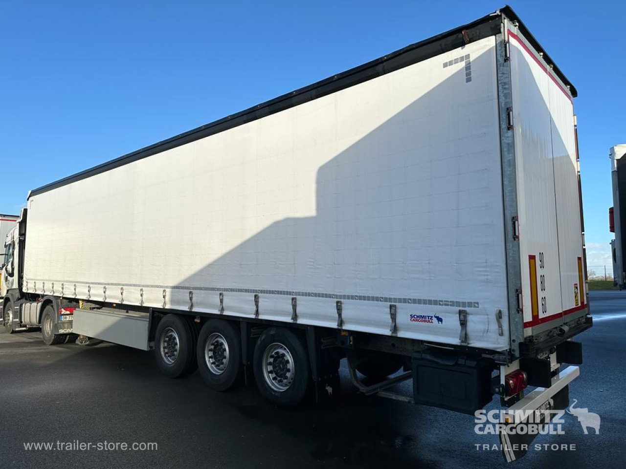 SCHMITZ Curtainsider Standard - Брезентово полуремарке: снимка 5 SCHMITZ Curtainsider Standard - Брезентово полуремарке: снимка 5