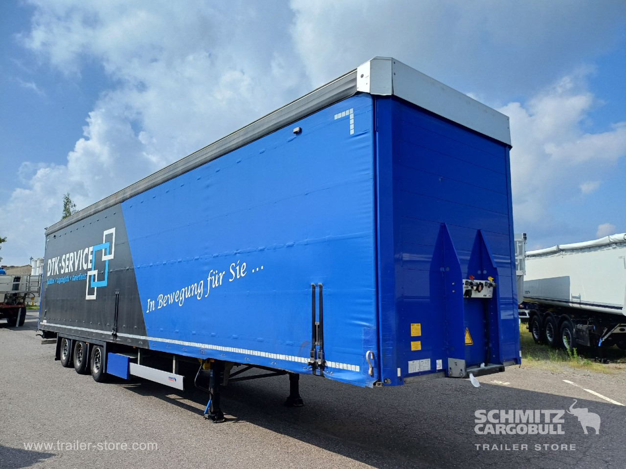 SCHMITZ Auflieger Curtainsider Mega - Брезентово полуремарке: снимка 1 SCHMITZ Auflieger Curtainsider Mega - Брезентово полуремарке: снимка 1