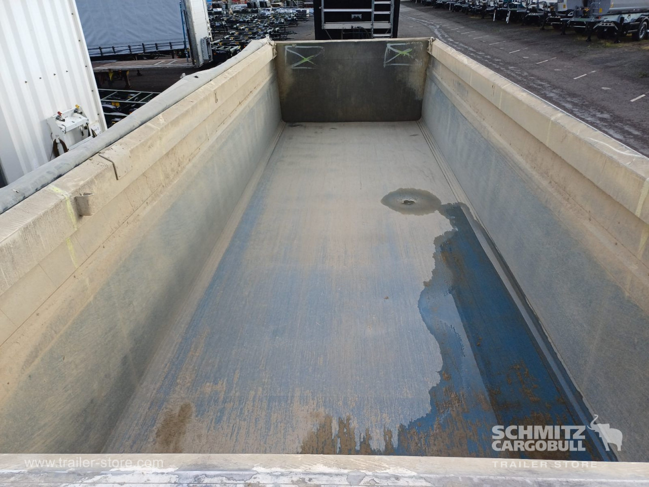 SCHMITZ Auflieger Kipper Alukastenmulde 24m³ - Самосвал полуремарке: снимка 5 SCHMITZ Auflieger Kipper Alukastenmulde 24m³ - Самосвал полуремарке: снимка 5