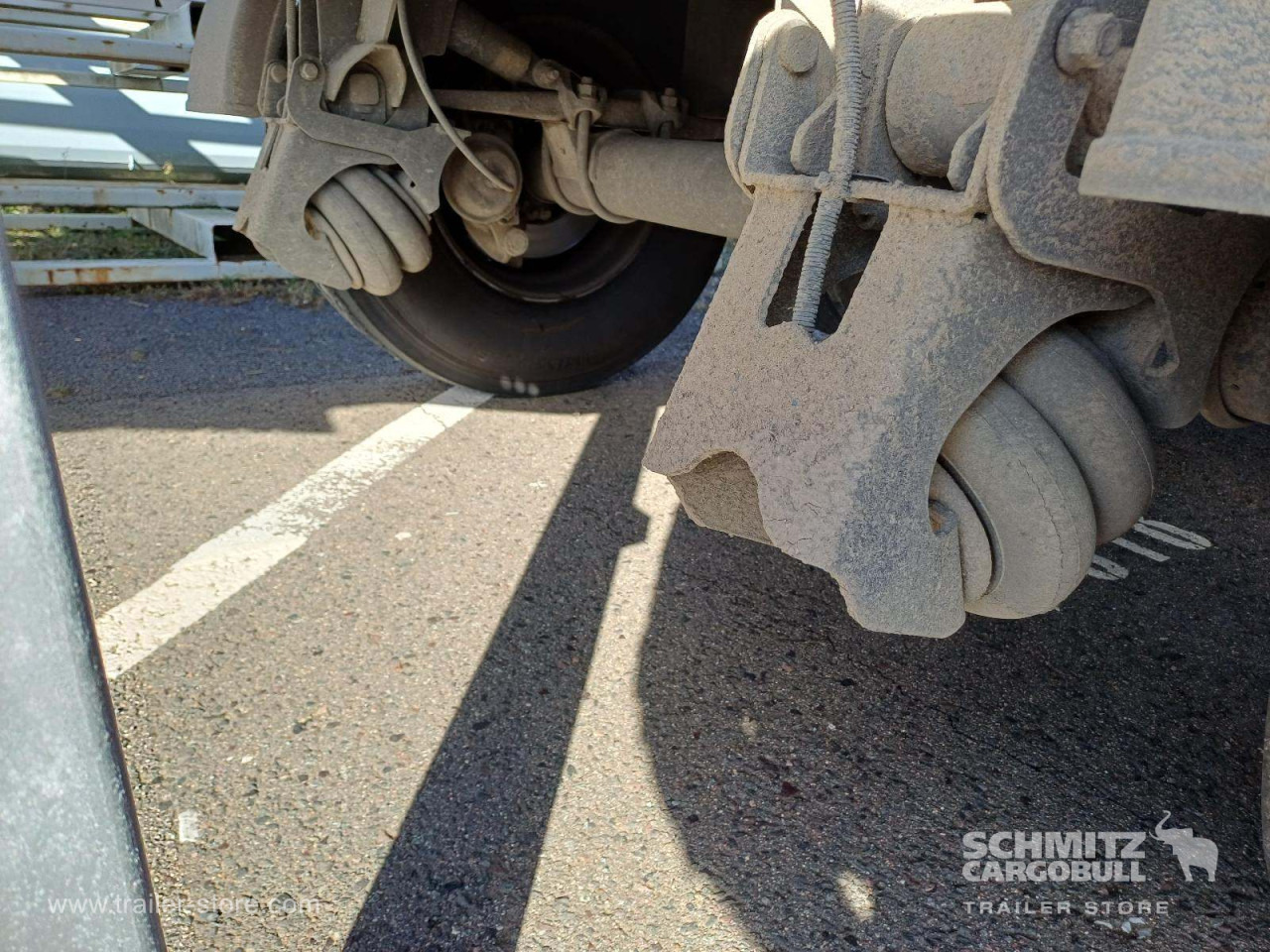 SCHMITZ Auflieger Kipper Alukastenmulde 24m³ - Самосвал полуремарке: снимка 3 SCHMITZ Auflieger Kipper Alukastenmulde 24m³ - Самосвал полуремарке: снимка 3