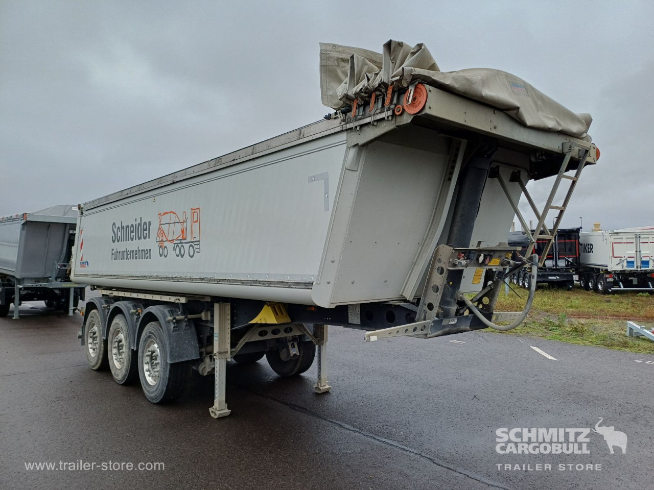 SCHMITZ Auflieger Kipper Alukastenmulde 24m³ - Самосвал полуремарке: снимка 1 SCHMITZ Auflieger Kipper Alukastenmulde 24m³ - Самосвал полуремарке: снимка 1