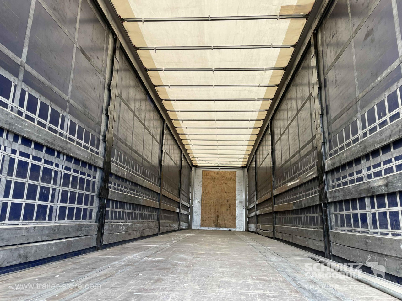 LECI TRAILER Semiremolque Lona Standard - Брезентово полуремарке: снимка 4 LECI TRAILER Semiremolque Lona Standard - Брезентово полуремарке: снимка 4