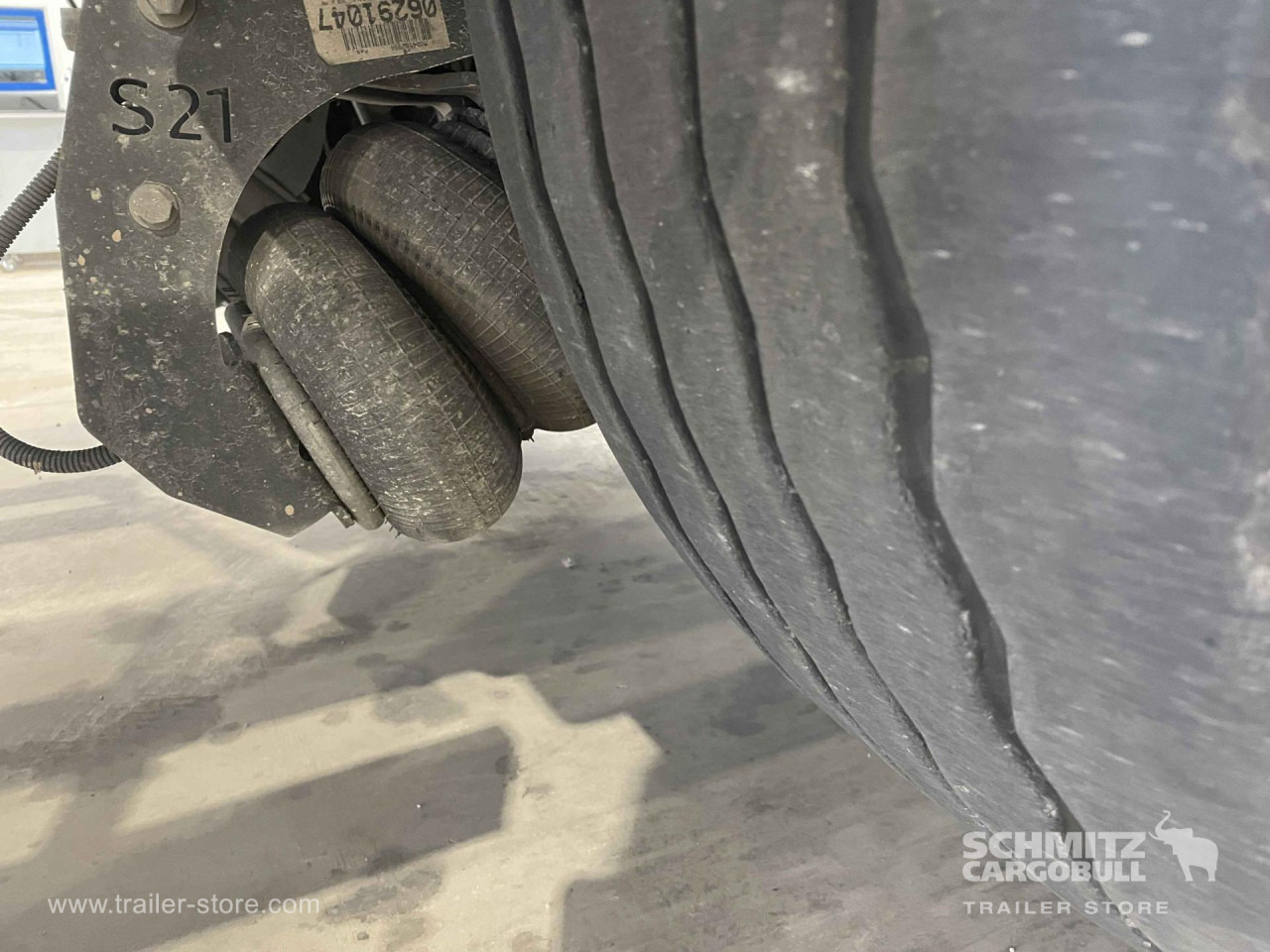 LECI TRAILER Semiremolque Lona Standard - Брезентово полуремарке: снимка 3 LECI TRAILER Semiremolque Lona Standard - Брезентово полуремарке: снимка 3