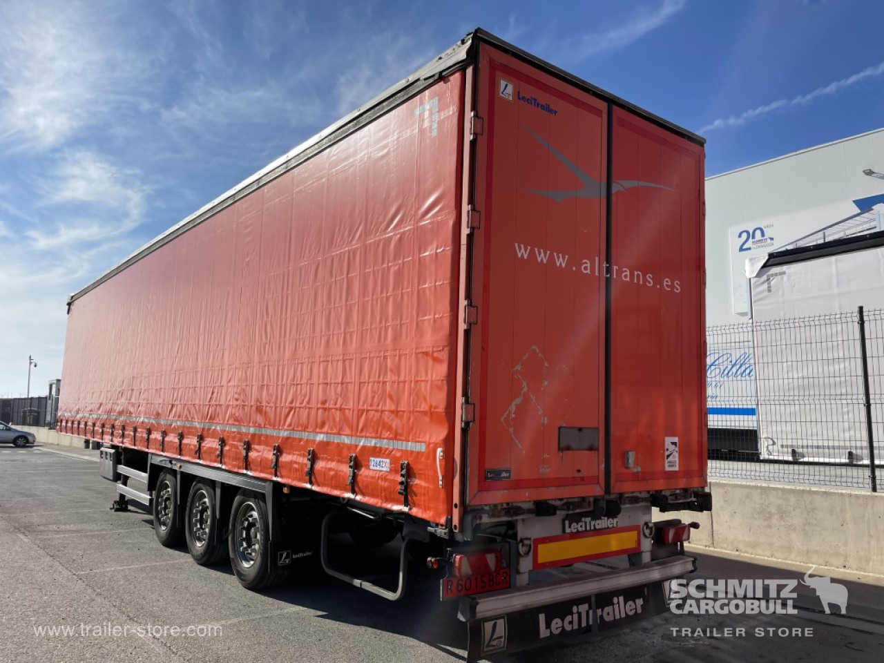LECI TRAILER Semiremolque Lona Standard - Брезентово полуремарке: снимка 4 LECI TRAILER Semiremolque Lona Standard - Брезентово полуремарке: снимка 4