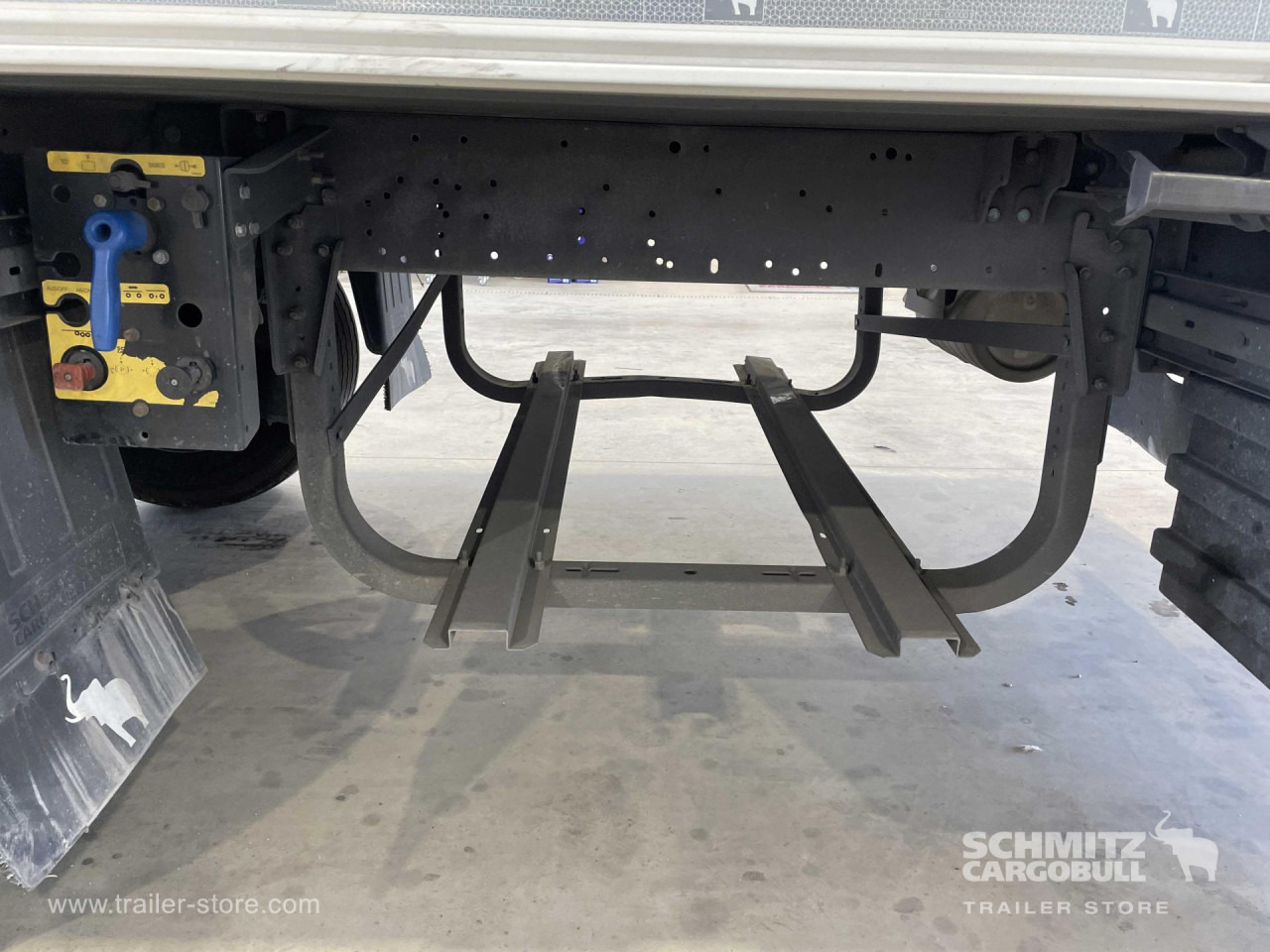 SCHMITZ Semiremolque Frigo Multitemperatura - Изотермичен полуремарке: снимка 4 SCHMITZ Semiremolque Frigo Multitemperatura - Изотермичен полуремарке: снимка 4