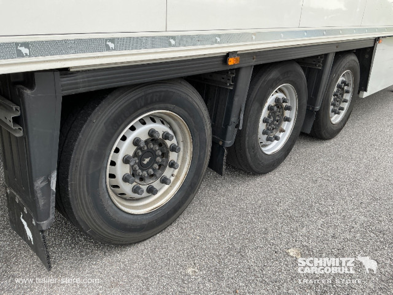 SCHMITZ Semiremolque Frigo Sistema carne colgada - Изотермичен полуремарке: снимка 3 SCHMITZ Semiremolque Frigo Sistema carne colgada - Изотермичен полуремарке: снимка 3