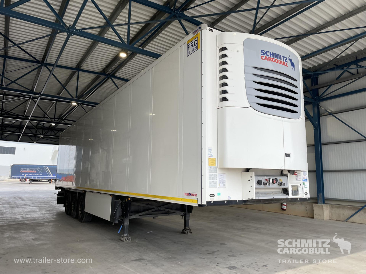 SCHMITZ Semiremolque Frigo Standard - Изотермичен полуремарке: снимка 1 SCHMITZ Semiremolque Frigo Standard - Изотермичен полуремарке: снимка 1