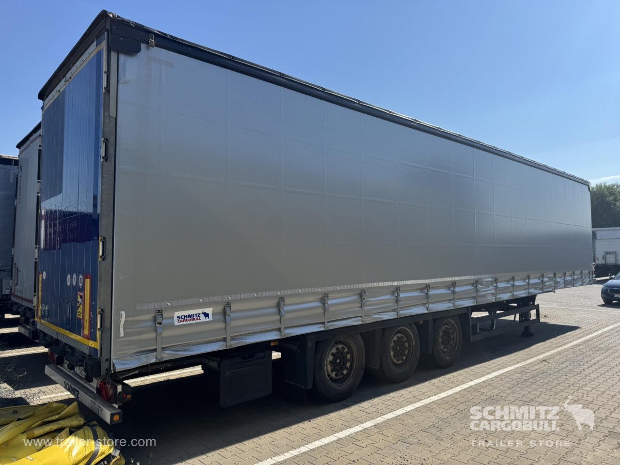SCHMITZ Curtainsider Mega - Брезентово полуремарке: снимка 4 SCHMITZ Curtainsider Mega - Брезентово полуремарке: снимка 4