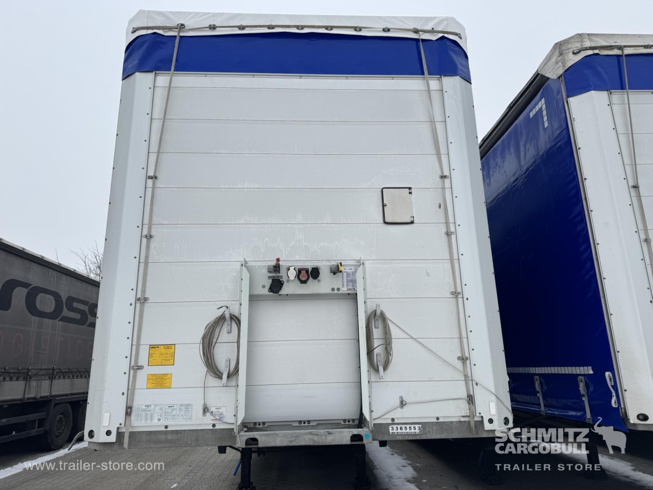 SCHMITZ Curtainsider Standard - Брезентово полуремарке: снимка 3 SCHMITZ Curtainsider Standard - Брезентово полуремарке: снимка 3