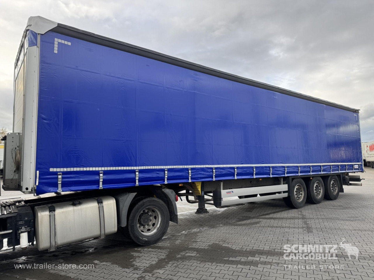 SCHMITZ Curtainsider Standard - Брезентово полуремарке: снимка 5 SCHMITZ Curtainsider Standard - Брезентово полуремарке: снимка 5