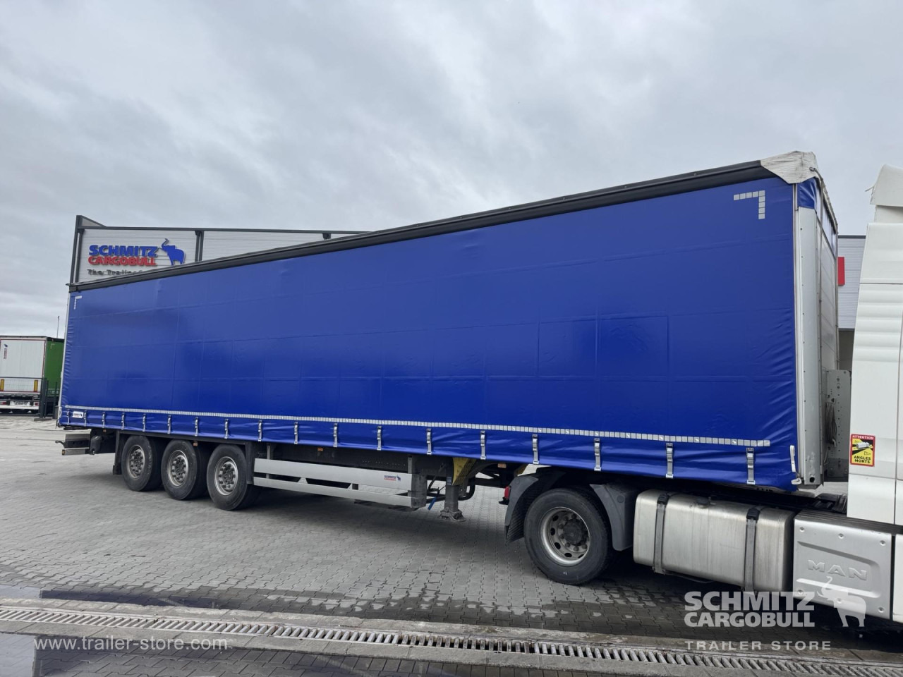 SCHMITZ Curtainsider Standard - Брезентово полуремарке: снимка 1 SCHMITZ Curtainsider Standard - Брезентово полуремарке: снимка 1