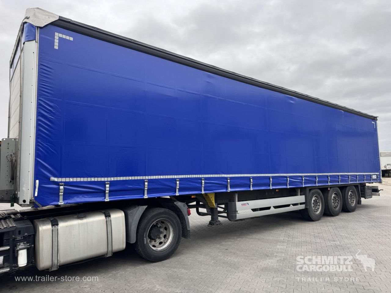 SCHMITZ Curtainsider Standard - Брезентово полуремарке: снимка 5 SCHMITZ Curtainsider Standard - Брезентово полуремарке: снимка 5